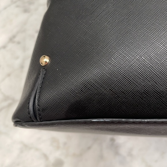 Woman’s Steve Madden large hand bag - Picture 9 of 11